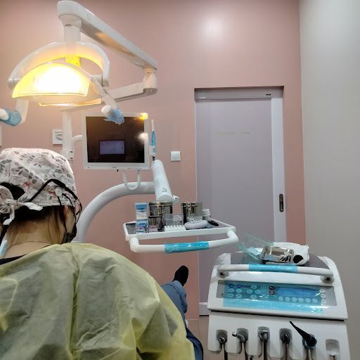Klinik Pergigian Dr. Pee, Segamat (Bandar IOI)